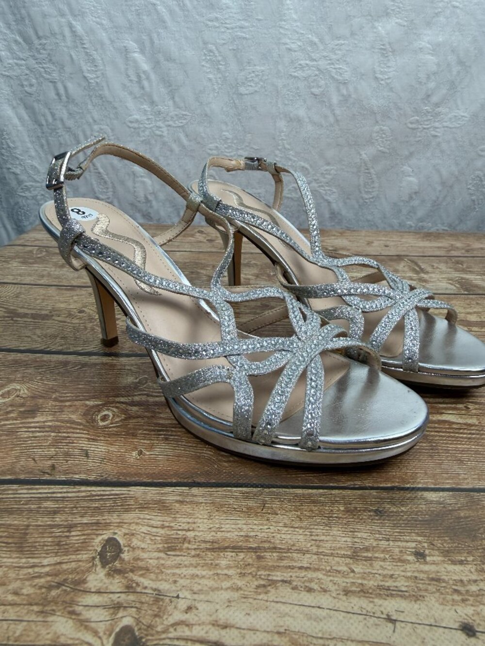 Nina Siser Women’s 8 Silver Rhinestone Strappy Stiletto Heels Sandals Wedding